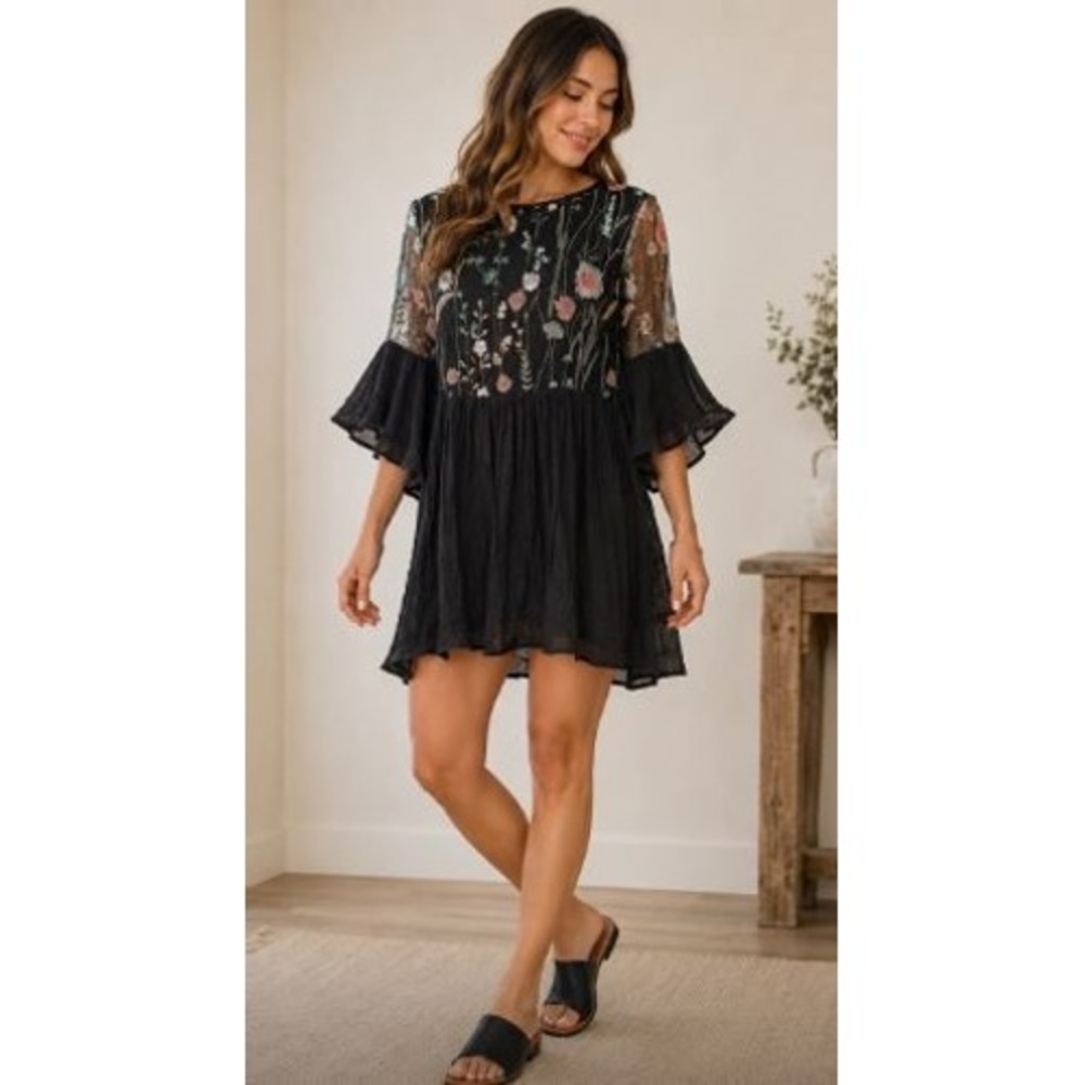 Umgee Floral Embroidered Dress Mesh Bell Sleeve Large Boho Cottage Peasant Chic